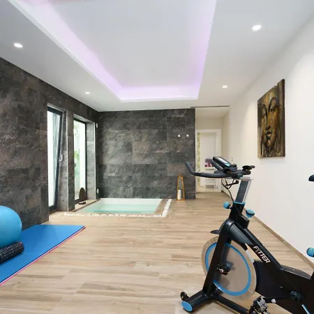 Adonia By Interhome *