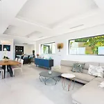 Adonia By Interhome فيلة *