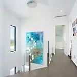 Adonia By Interhome فيلة